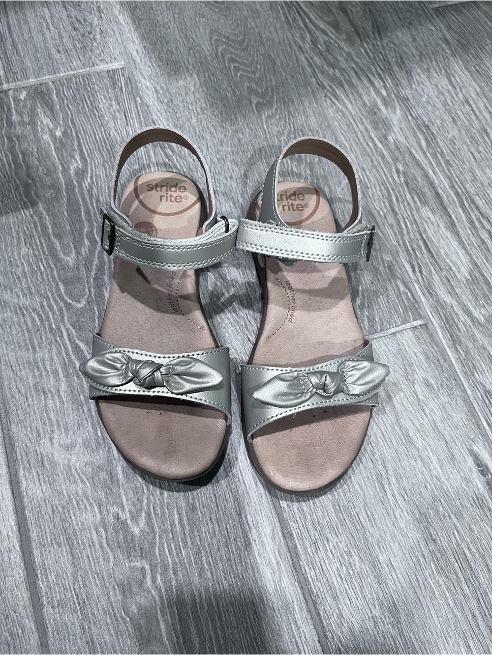 Stride Rite Silver Girls' Bow Strap Sandals